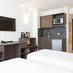 Les Loges Du Park - Hoteliere אקס-לה-באינס