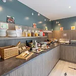 Les Loges Du Park - Hoteliere