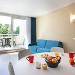Les Loges Du Park - Hoteliere 3* אקס-לה-באינס