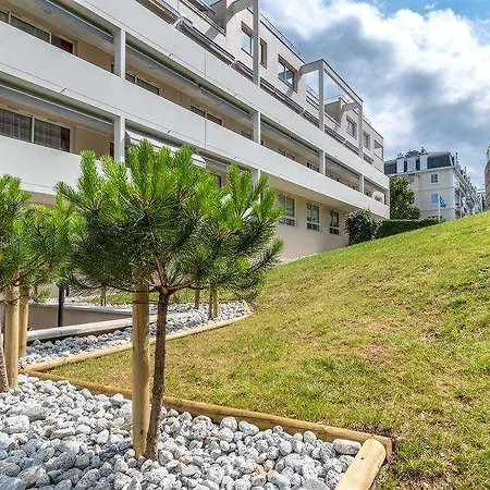 Ξενοδοχείο με διαμερίσματα Les Loges Du Park - Hoteliere