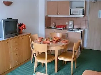 Les Loges Du Park - Hoteliere Апарт-отель