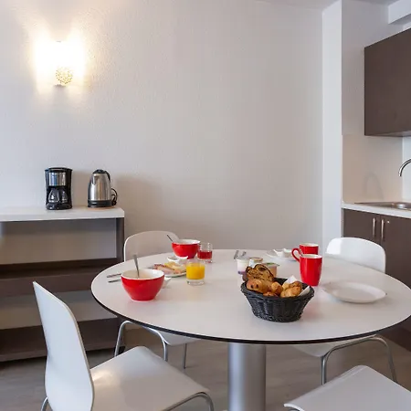 Les Loges Du Park - Hoteliere Экс-ле-Бен