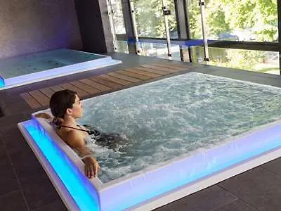 Апарт-отель Les Loges Du Park - Hoteliere