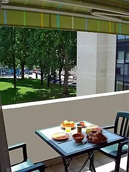 Апарт-отель Les Loges Du Park - Hoteliere