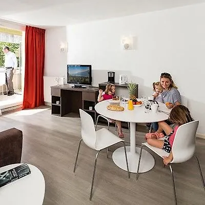 Les Loges Du Park - Hoteliere Апарт-отель Экс-ле-Бен
