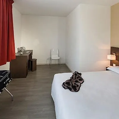 Les Loges Du Park - Hoteliere Апарт-отель Экс-ле-Бен