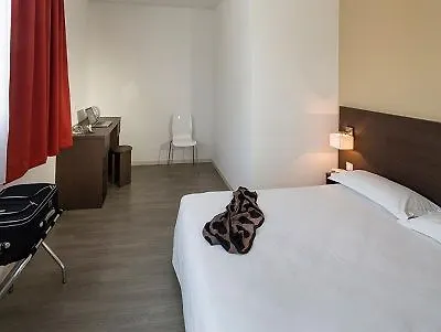 Les Loges Du Park - Hoteliere 3* Экс-ле-Бен