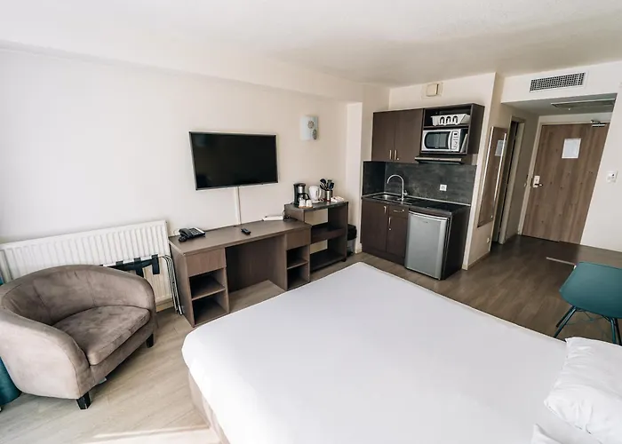 Les Loges Du Park Appart hôtel 3*